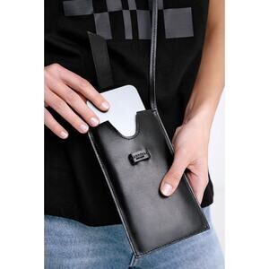 NWT Marcella Liza Phone Sling